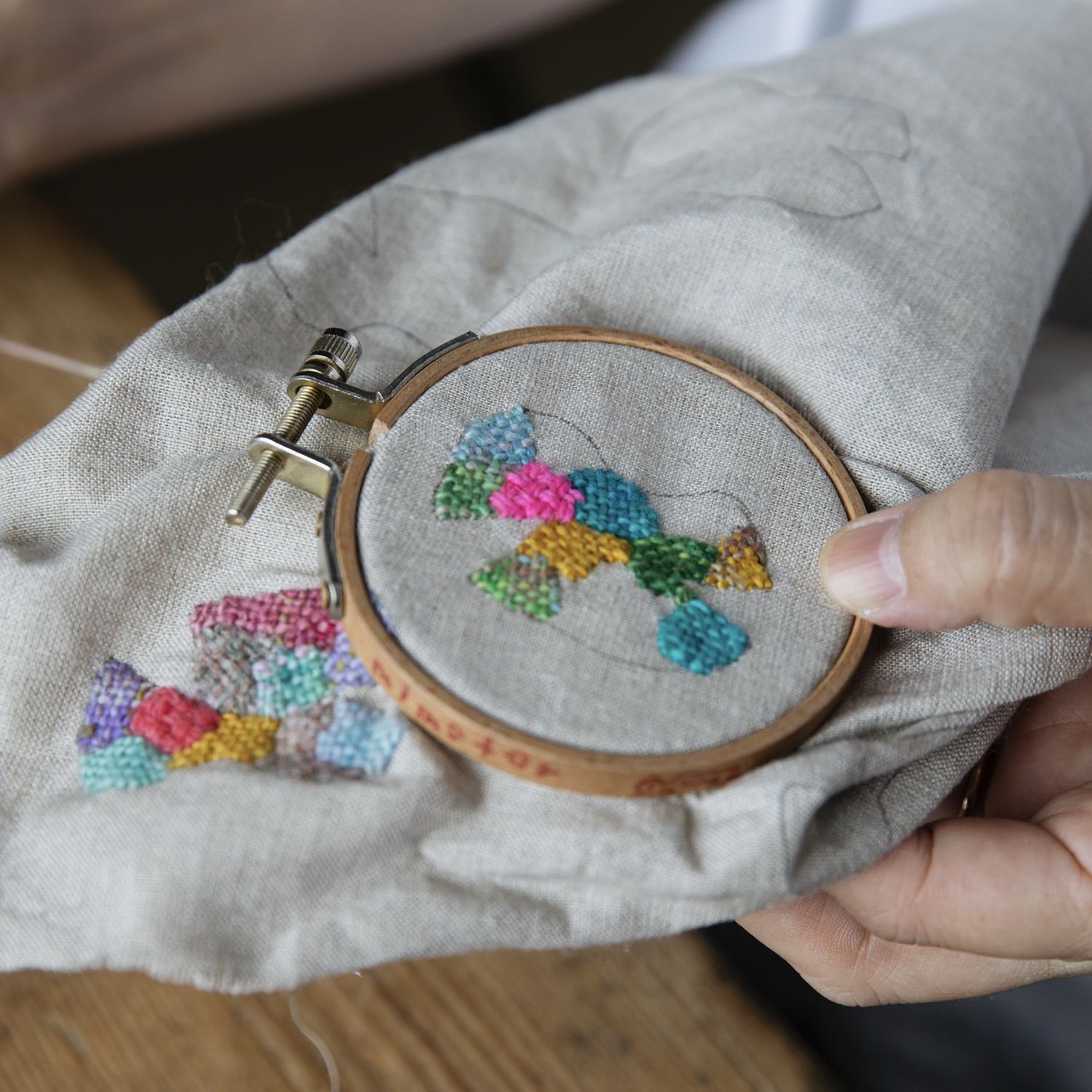 Tiny Friends: A Guide to Mosaic Embroidery by Tomomi Mimura